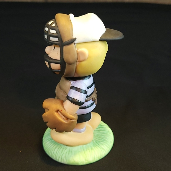 Sold - Picture 2 of 8